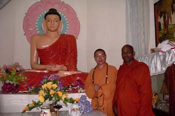 2004.10.03 - at Buddhist temple in Dar es salaam before donating wheel chairs to Government (4).jpg